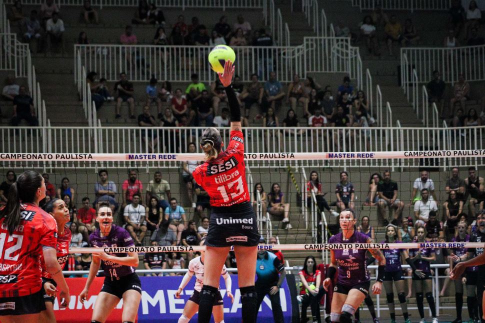 Em confronto direto, Sesi Vôlei Bauru recebe Osasco/São Cristóvão Saúde