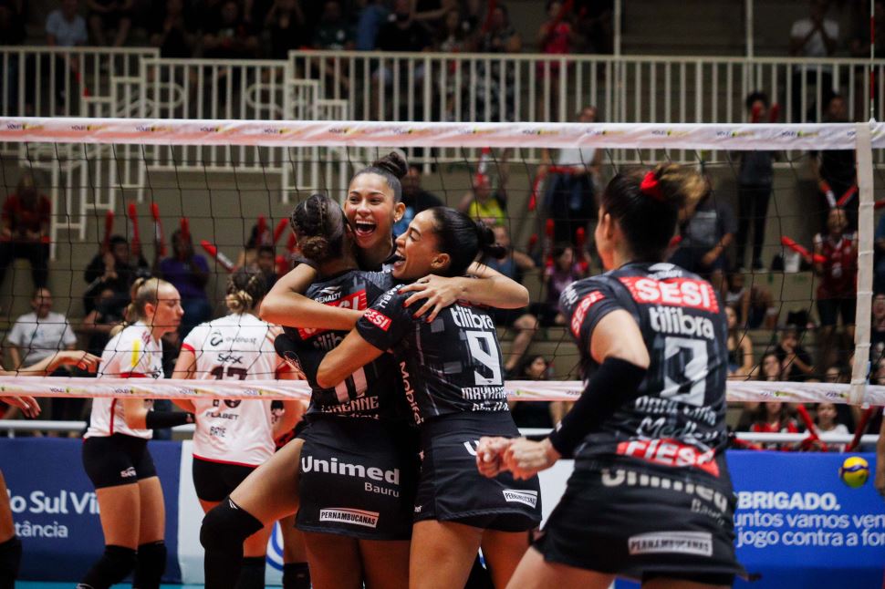 Sesi Vôlei Bauru bate Sesc RJ Flamengo e conquista vaga na semifinal da Copa Brasil