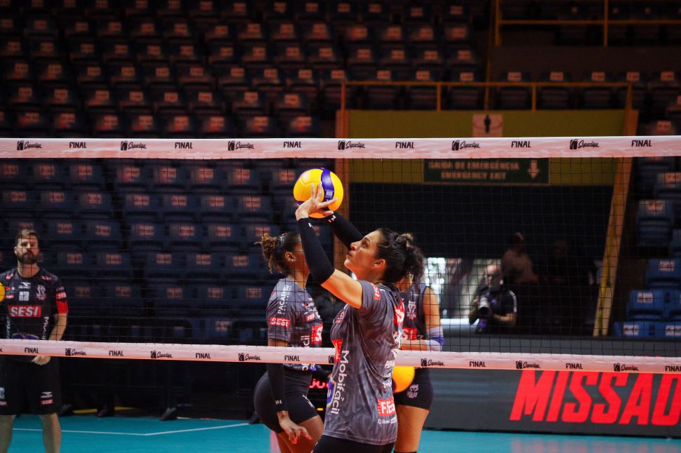 Sesi Vôlei Bauru faz clássico com Osasco São Cristóvão Saúde pelo título da Superliga