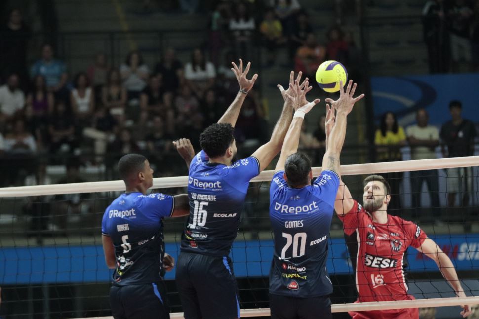 Em casa, Sesi Bauru inicia decisão por vaga à final do Paulista contra Suzano