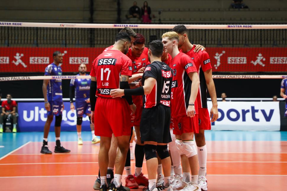 Sesi Bauru enfrenta Joinville Vôlei na estreia da Superliga 25/26