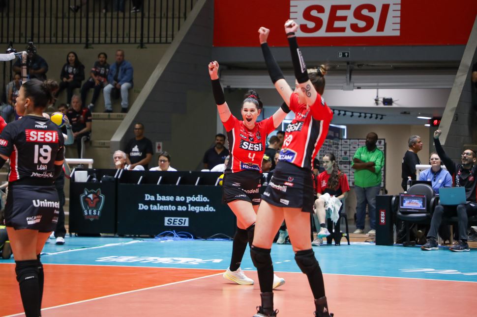 Sesi Vôlei Bauru vira sobre Renasce Sorocaba e vence na estreia da Superliga 25/26
