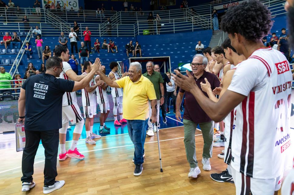 Homenagem_1971_SESI Franca Basquete