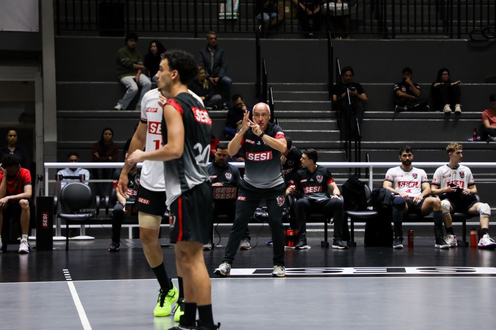 Buscando top 4 do Paulista, SESI Bauru recebe Sil Vôlei Guarulhos