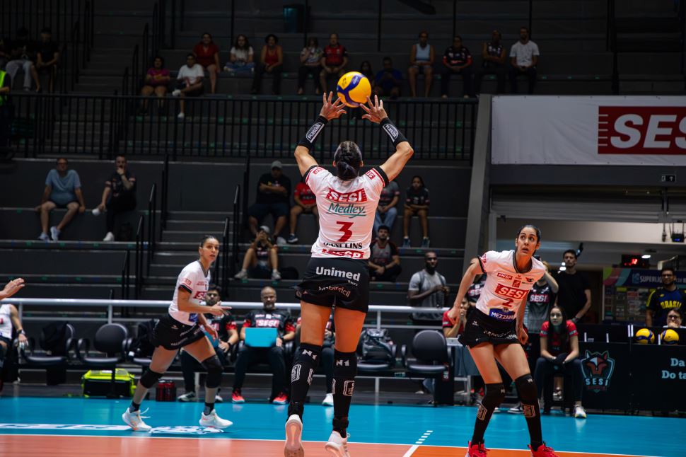 SESI Vôlei Bauru duela com Sancor Seguros Vôlei Londrina pela Superliga 26-27