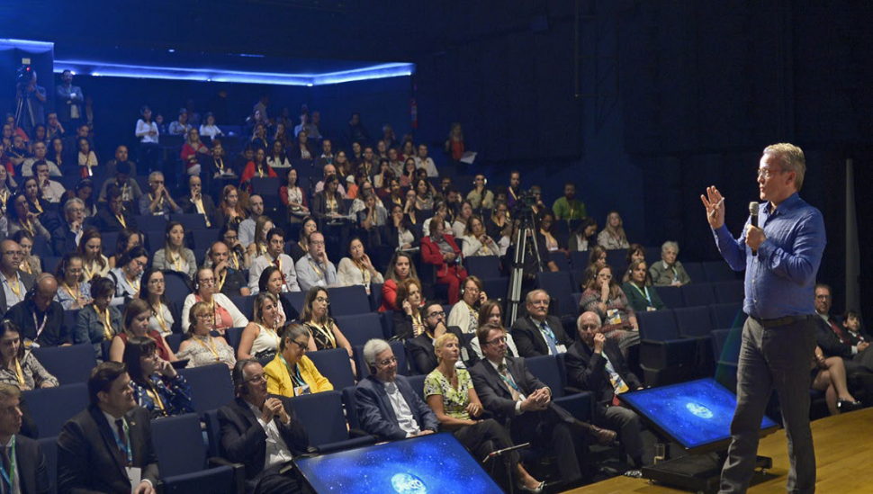 Educador finlandês participa no CETEC