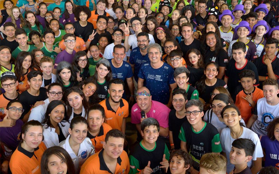 Dez anos de robótica no SESI-SP