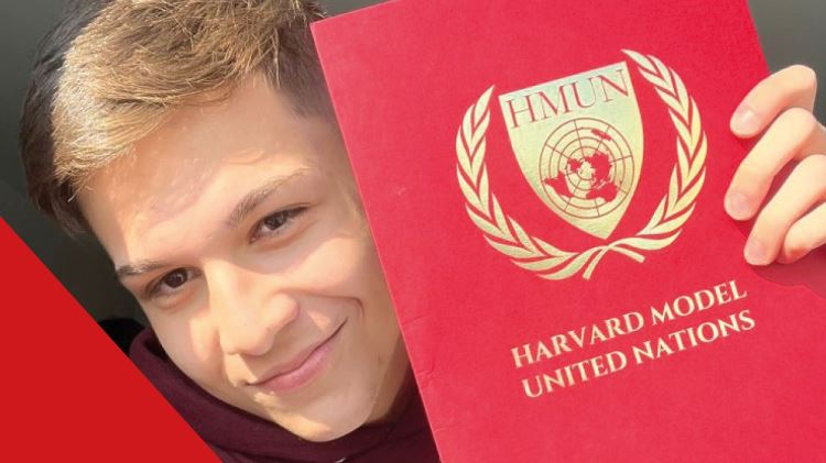 Estudante retorna de simulação da ONU e enaltece apoio do Sesi