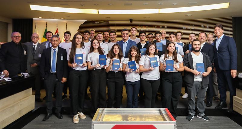 Alunos da rede Sesi-SP são aprovados nas melhores universidades do mundo e contam com bolsa integral com o Programa aporte para o Futuro da instituição 