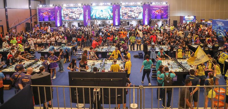 Estudantes do Sesi-SP vão representar o Brasil no Mundial de Robótica nos EUA com projetos que unem tecnologia e impacto social 