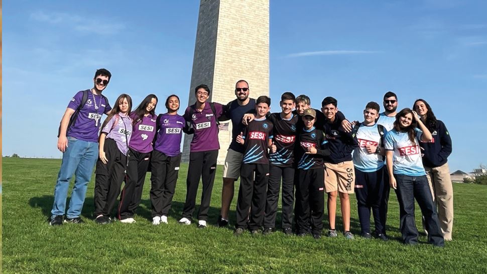 Com arte, tecnologia e criatividade, estudantes do Sesi-SP são medalhistas em competição de robótica nos EUA 