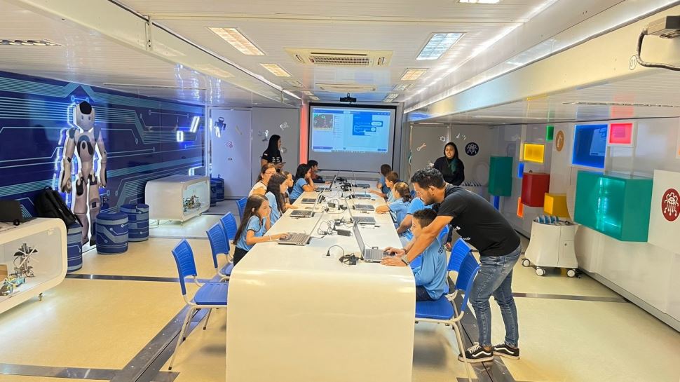 Unidade Móvel de Ciência e Tecnologia do Sesi-SP passa por Rio Preto e mais seis cidades da região, entre agosto e outubro