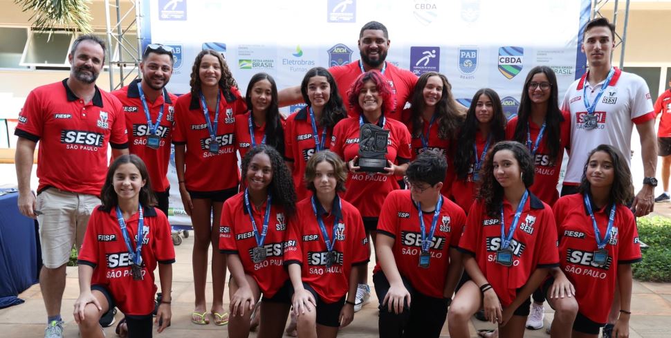 Com atletas barretenses, equipe feminina do Polo Aquático do Sesi conquista o vice-campeonato brasileiro