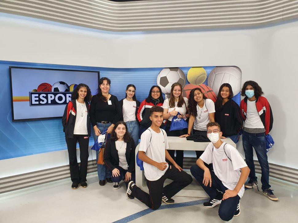 Alunas do Sesi Barretos são semifinalistas em concurso de redação da EPTV