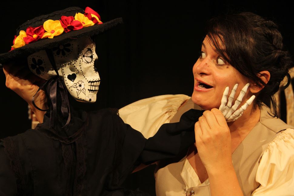 HISTÓRIA BASEADA EM CONTO MEXICANO É APRESENTADA NA ESTAÇÃO SESI DE CULTURA DE COSMÓPOLIS 