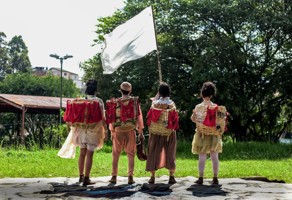 ESC Atibaia recebe espetáculo infantil inspirado em obra de Bertolt Brecht 