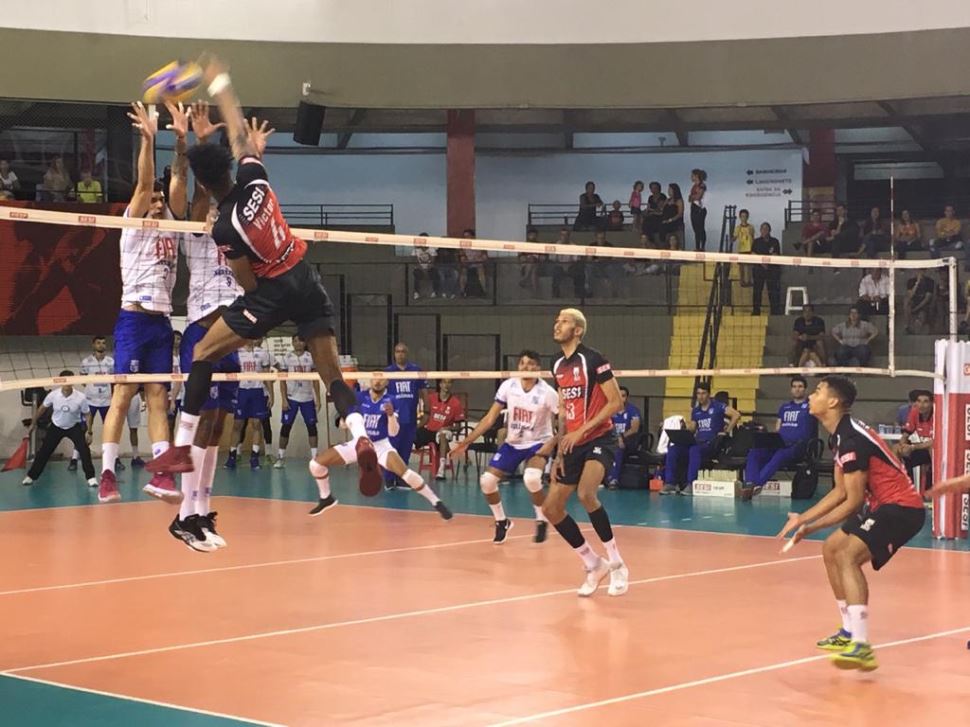 Vôlei masculino do Sesi-SP é superado pelo Fiat/Minas na 7ª rodada na Superliga masculina 