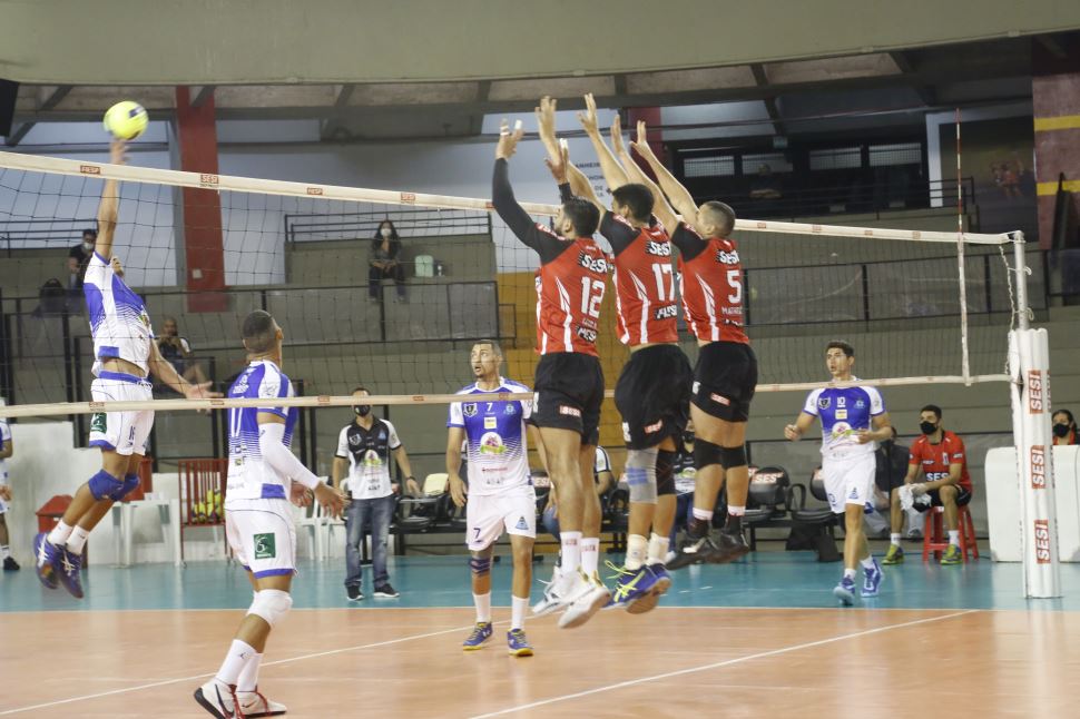 Vôlei Masculino do Sesi-SP estreia com vitória no Campeonato Paulista 2021