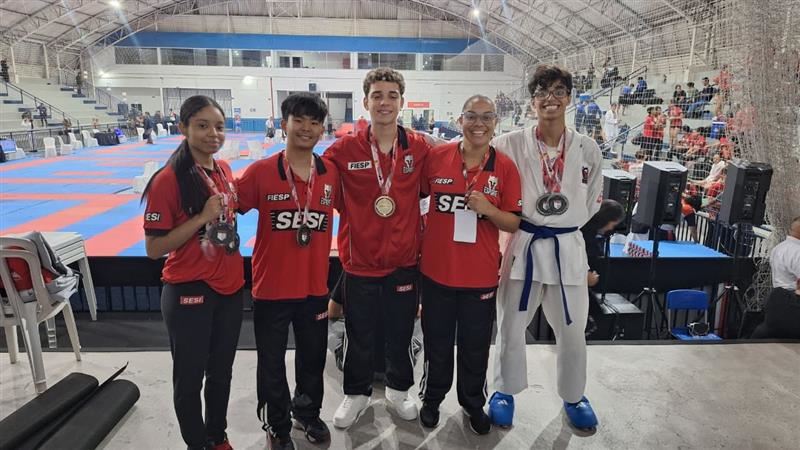 Atletas do SESI Vila Leopoldina participam da II Etapa do Campeonato Paulista de Karatê