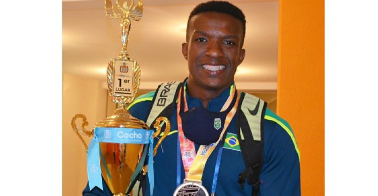 Felipe Bardi conquista o título Sul-Americano nos 60m e garante vaga para o Mundial de Atletismo Indoor