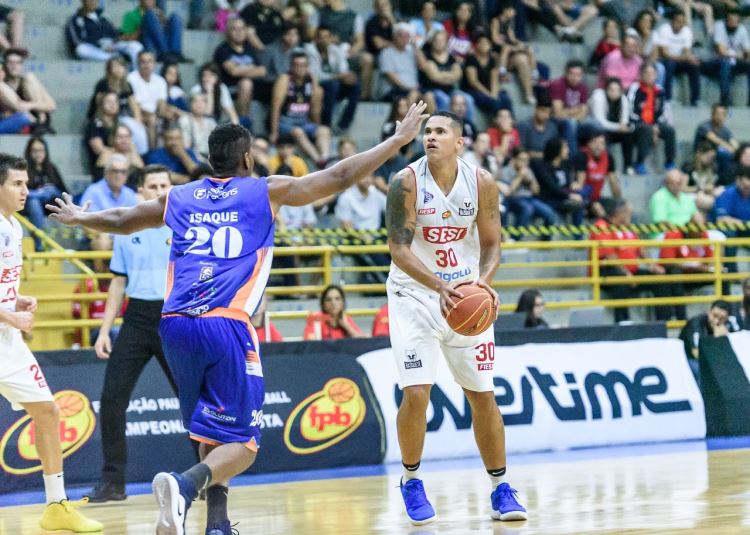 Contra Liga Sorocabana, Sesi Franca chega a oito vitórias consecutivas no Paulista