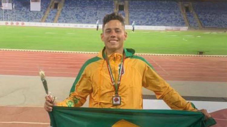 Velocista do Sesi-SP conquista medalha de prata no Grand Prix Internacional Paralímpico