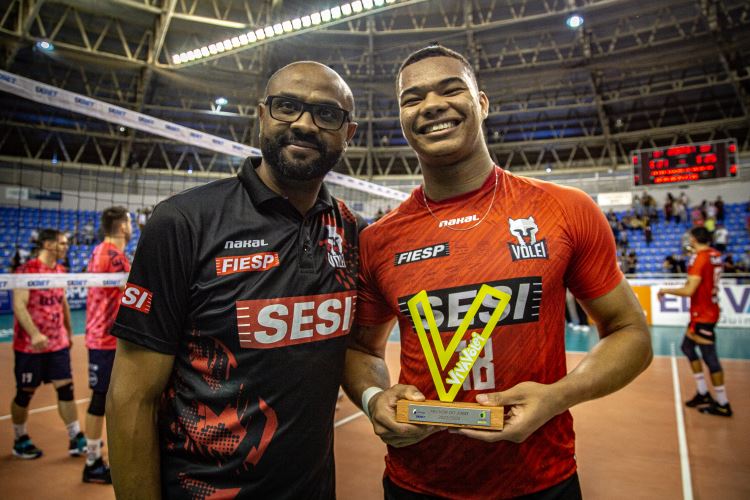 Sesi-SP vence equipe de Blumenau fora de casa