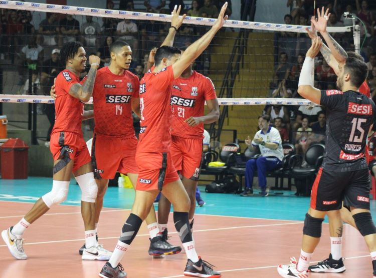 Sesi-SP vence, encerra fase classificatória da Superliga 2022/23 em sexto lugar e enfrenta o Minas nos playoffs