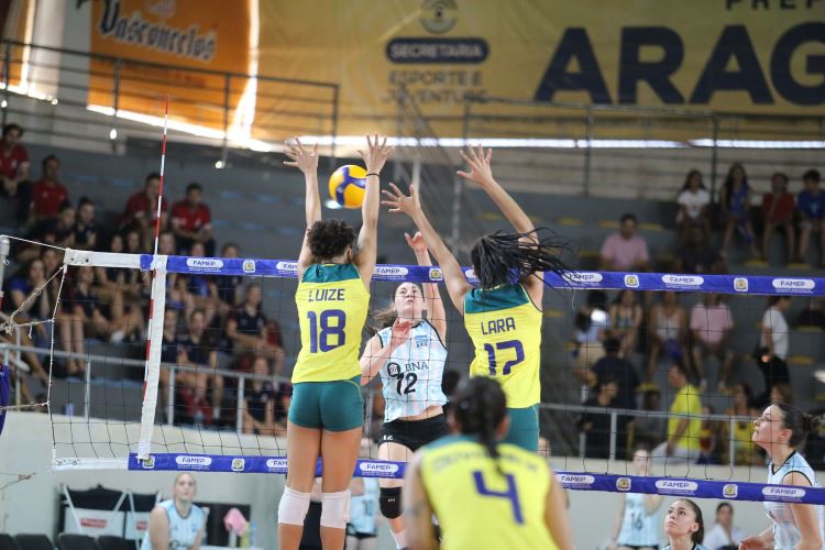 Sesi Bauru tem cinco atletas convocadas para seleções de base do vôlei feminino