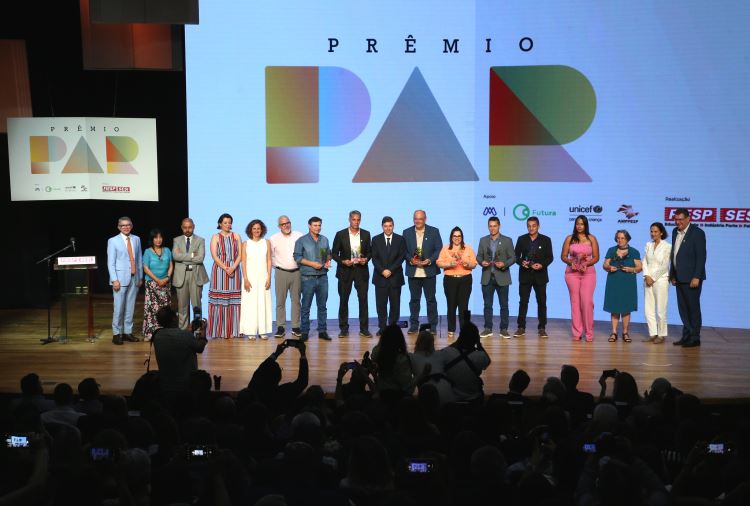 Sesi-SP e Fiesp premiam municípios que se destacaram na alfabetização na idade certa