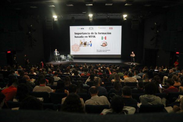 I Seminário Internacional Formação de Professores no Matemática² promove troca de experiências sobre o ensino da Matemática